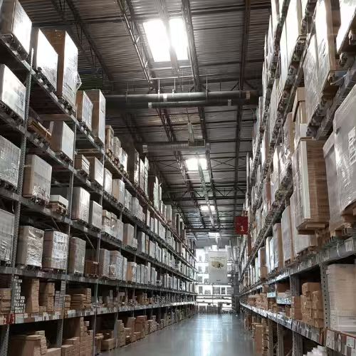 Warehouse Racking & Aisle Lighting
